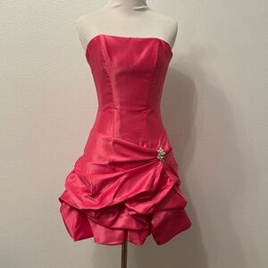 Size 2 cache hot pink dress